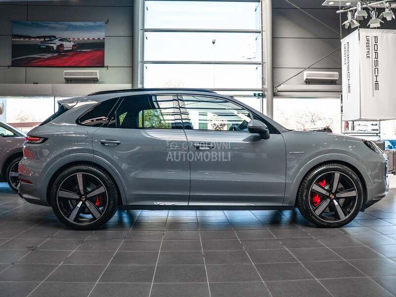 Porsche Cayenne S E-Hybrid