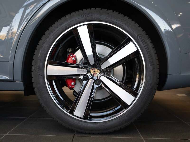 Porsche Cayenne S E-Hybrid