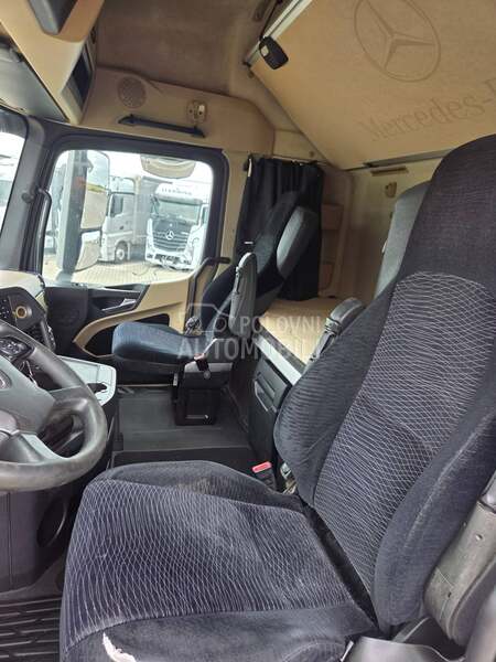 Mercedes Benz ACTROS 1845