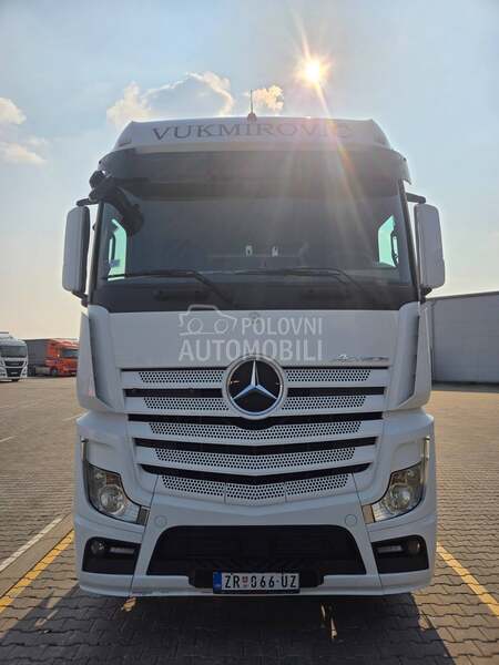 Mercedes Benz ACTROS 1845