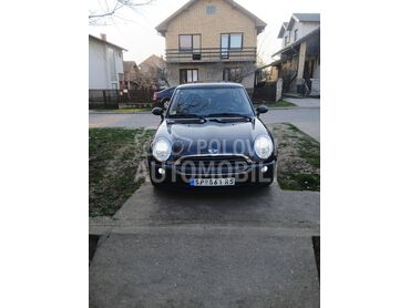 MINI One 