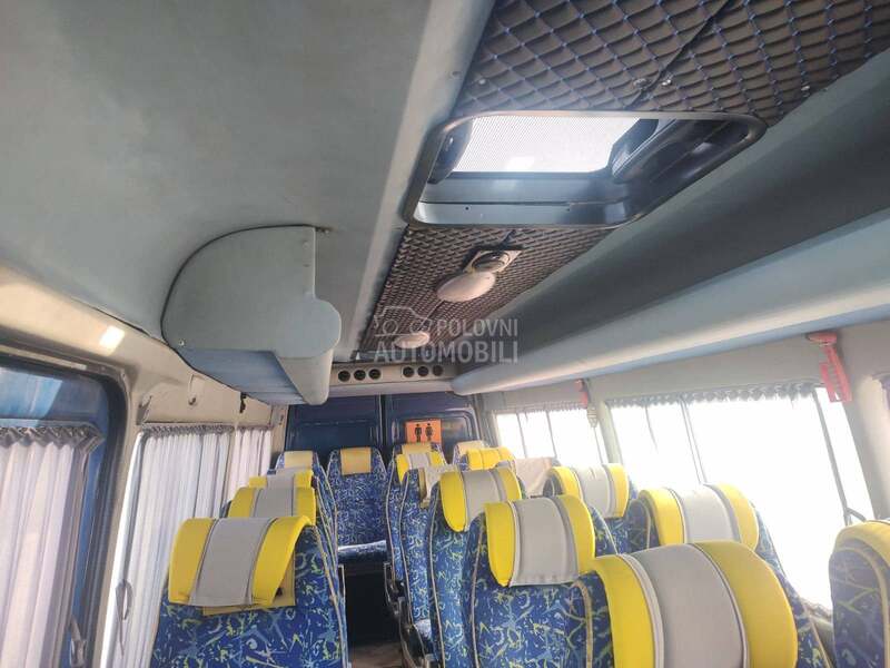 Mercedes Benz sprinter