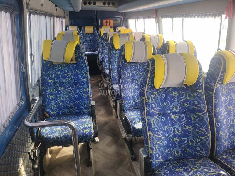 Mercedes Benz sprinter