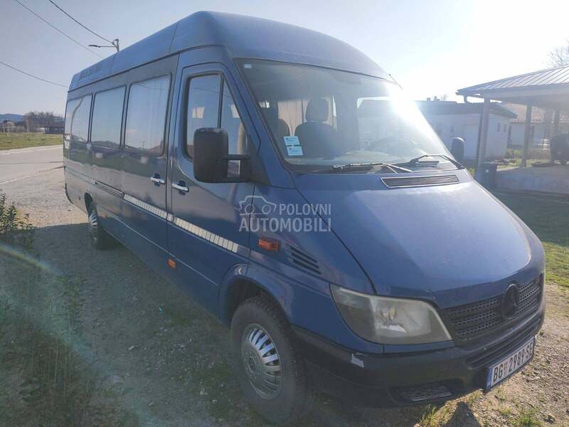 Mercedes Benz sprinter