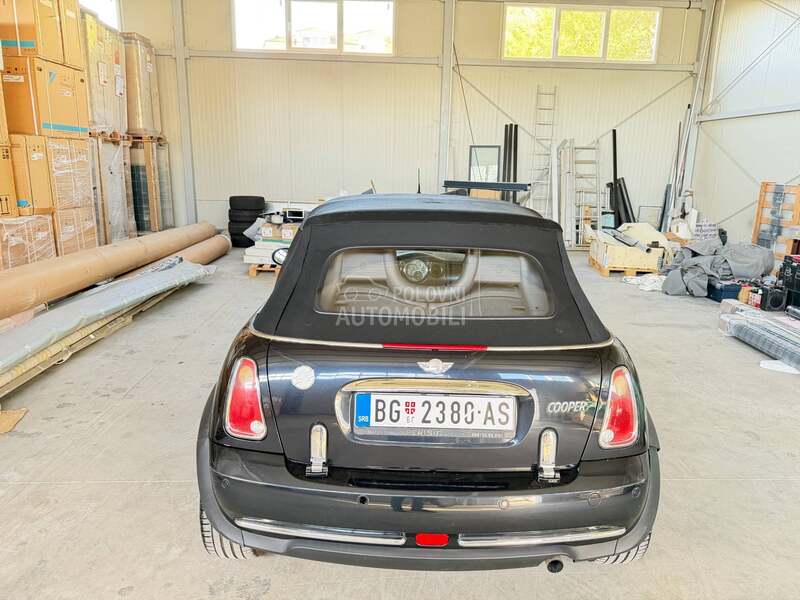MINI Cooper 1.6