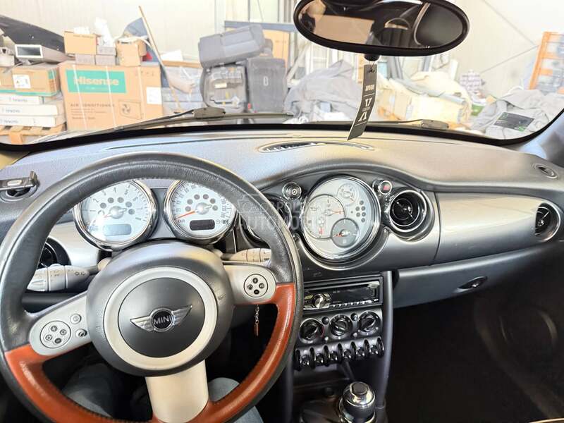 MINI Cooper 1.6