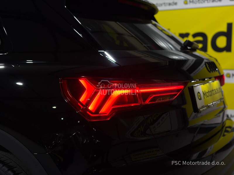 Audi Q3 Sport/Black/Matrix