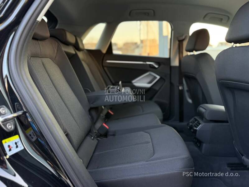 Audi Q3 Sport/Black/Matrix