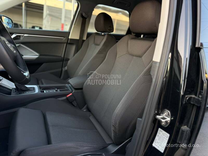 Audi Q3 Sport/Black/Matrix