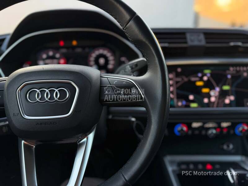 Audi Q3 Sport/Black/Matrix