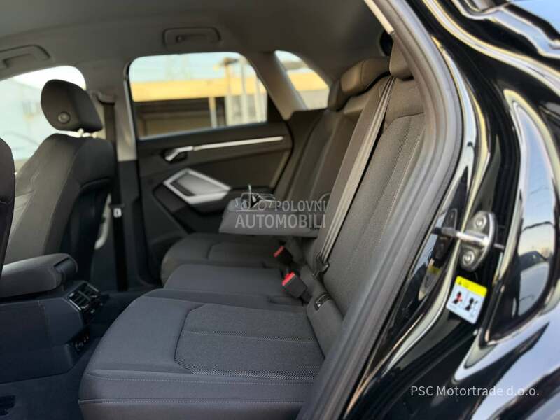 Audi Q3 Sport/Black/Matrix