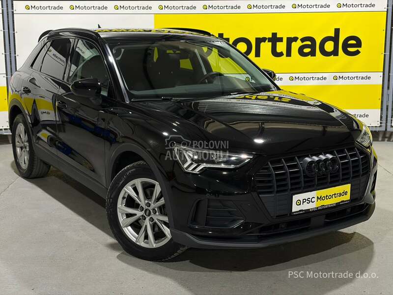 Audi Q3 Sport/Black/Matrix