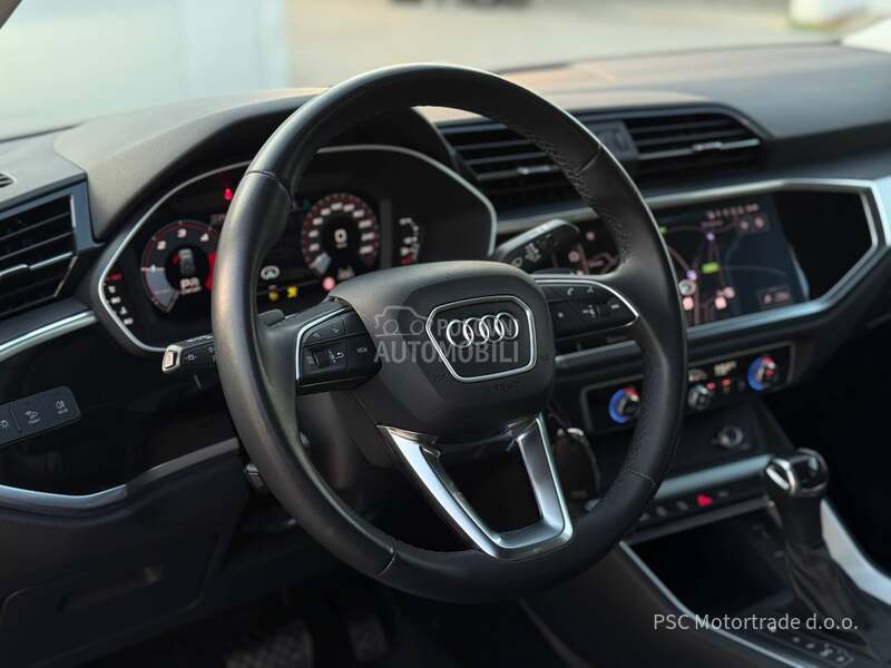 Audi Q3 Sport/Black/Matrix