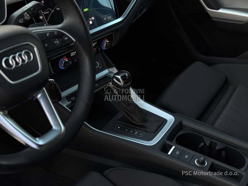 Audi Q3 Sport/Black/Matrix