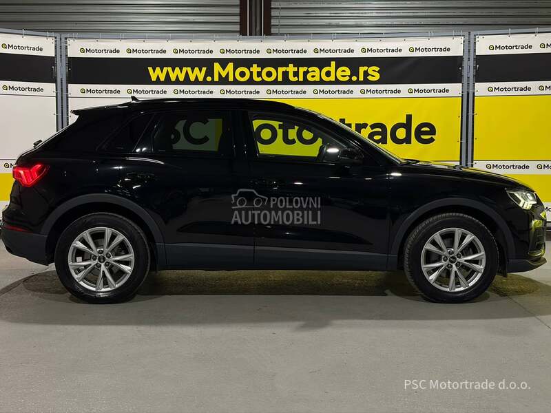 Audi Q3 Sport/Black/Matrix