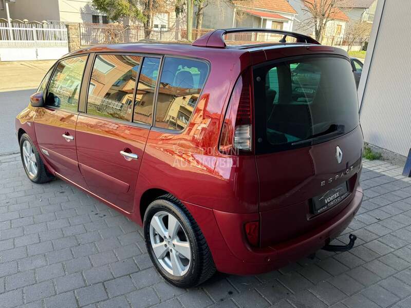 Renault Espace INITIALE PARIS