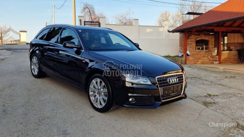 Audi A4 // S-LINE //