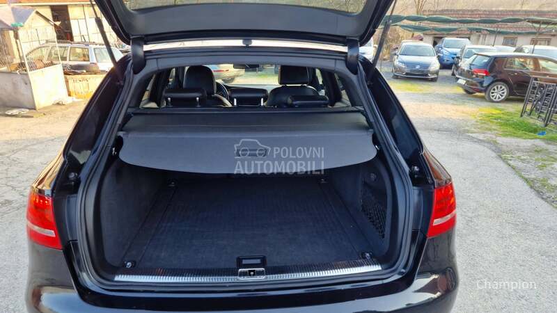 Audi A4 // S-LINE //