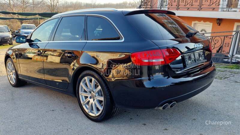 Audi A4 // S-LINE //