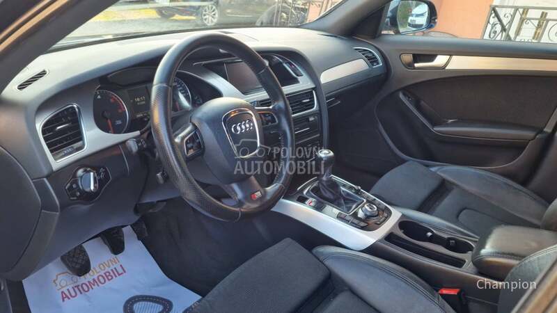 Audi A4 // S-LINE //