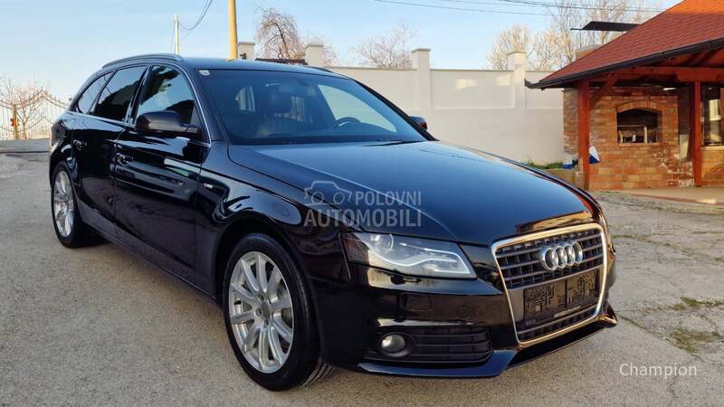 Audi A4 // S-LINE //