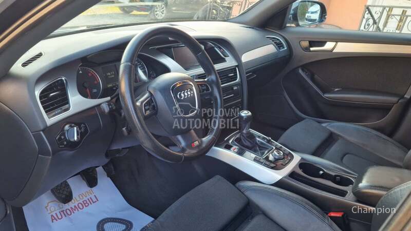 Audi A4 // S-LINE //