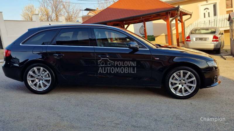 Audi A4 // S-LINE //