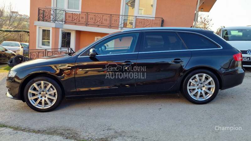 Audi A4 // S-LINE //