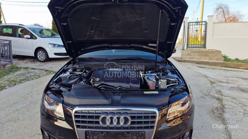 Audi A4 // S-LINE //