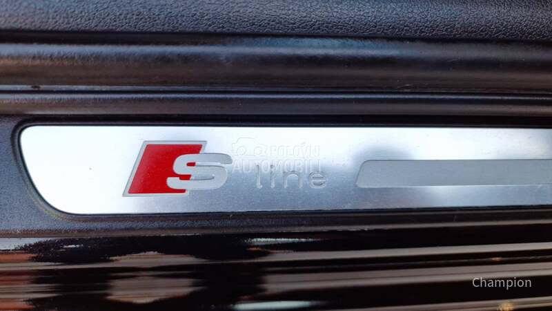 Audi A4 // S-LINE //