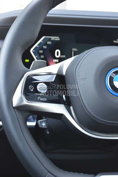 BMW 750 e xDrive Individual