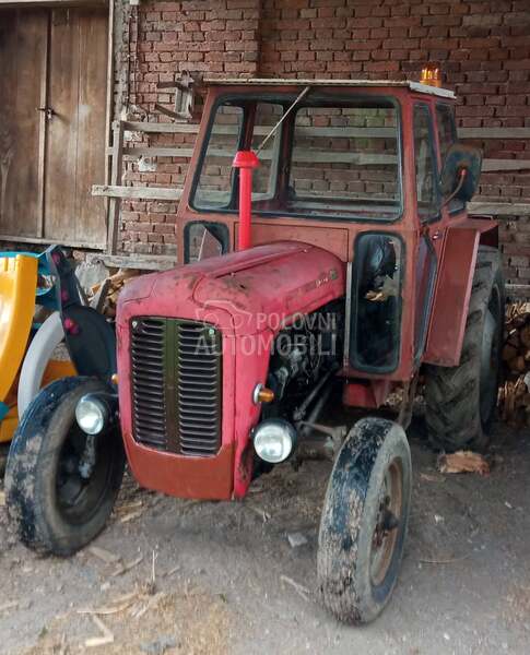 Massey Ferguson 35x