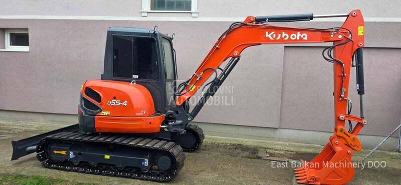 Kubota U55