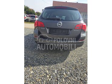 Opel Astra J 1.7cdti