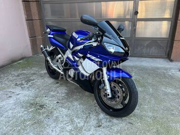 Yamaha YZF R6 FABRIKA