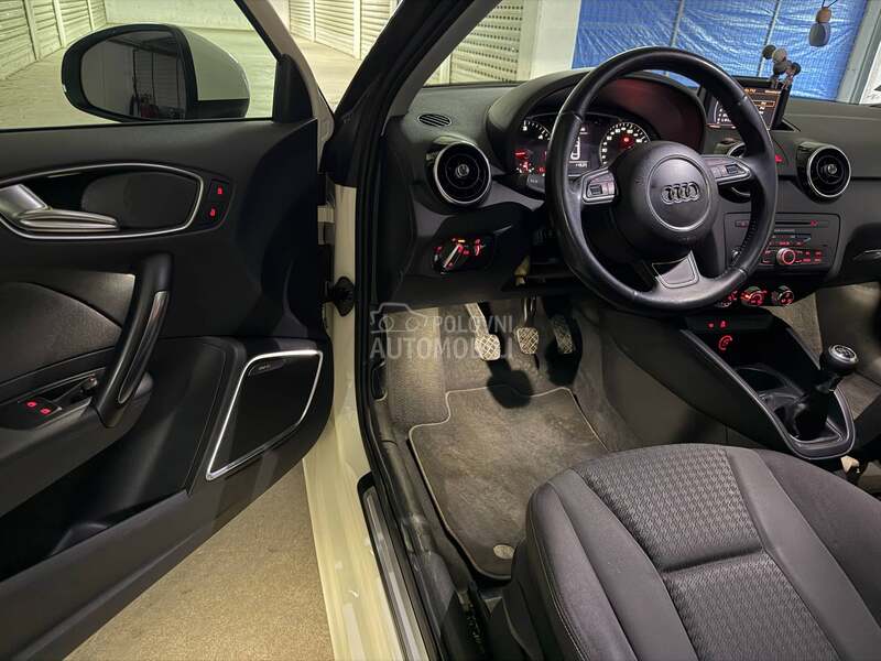 Audi A1 