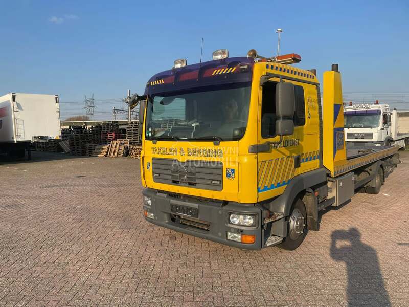 MAN 12.240 FALKOM NAVOZ