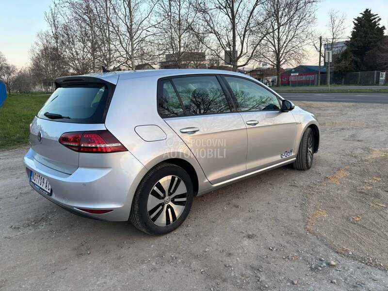 Volkswagen Golf 7 E-golf