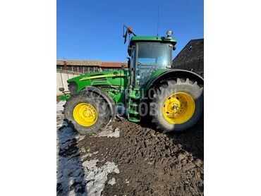 John Deere 7820