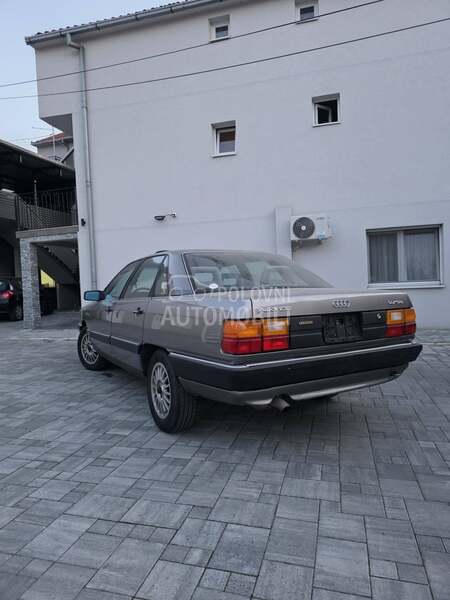 Audi 100 Turbo