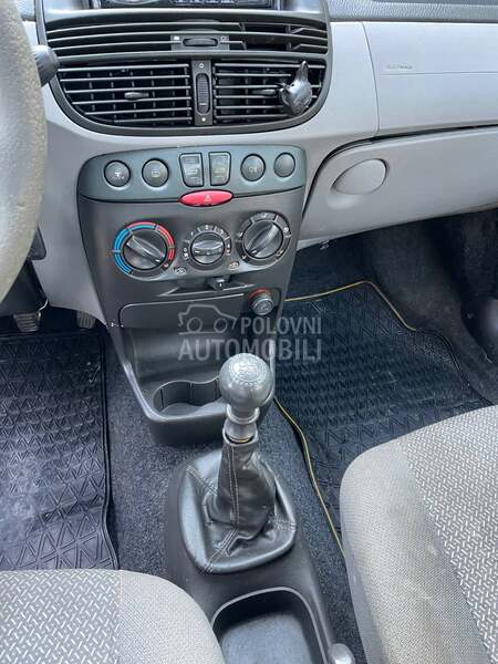 Fiat Punto 1.2 8v