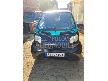 Smart ForTwo 0,7 pure