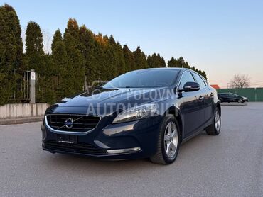 Volvo V40 D3 autom.