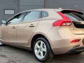Volvo V40 1.6 D2 MOMENTUM