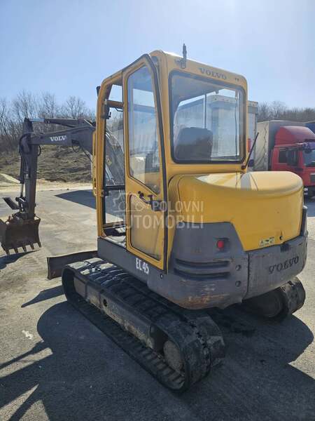 Volvo EC45