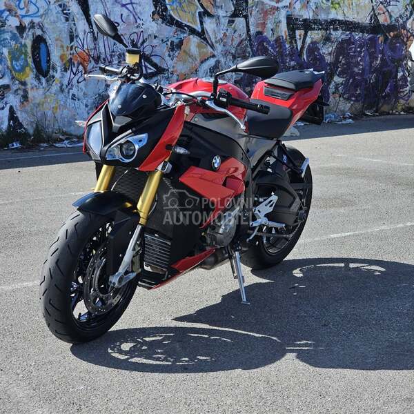 BMW S1000R