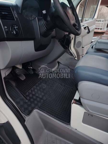 Volkswagen Crafter Putar