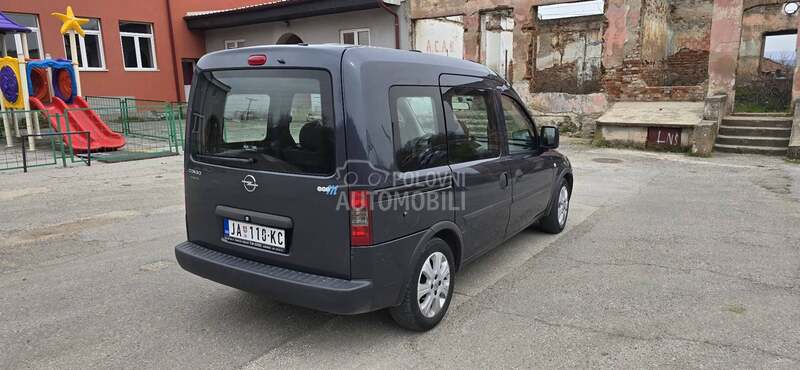 Opel Combo 