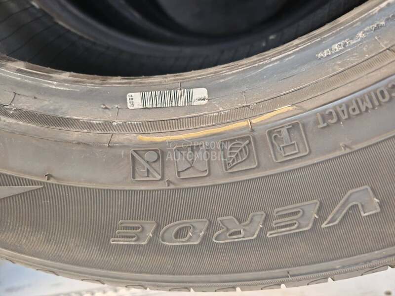 Pirelli 215/65 R17 Letnja