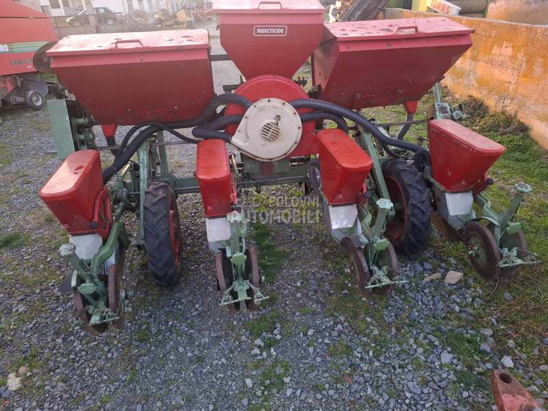 Nodet Pneumassem Siroka creva,